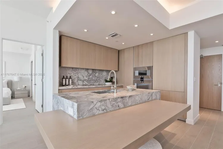 Five Park #2705 image #11