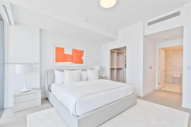 Five Park #2705 image #7