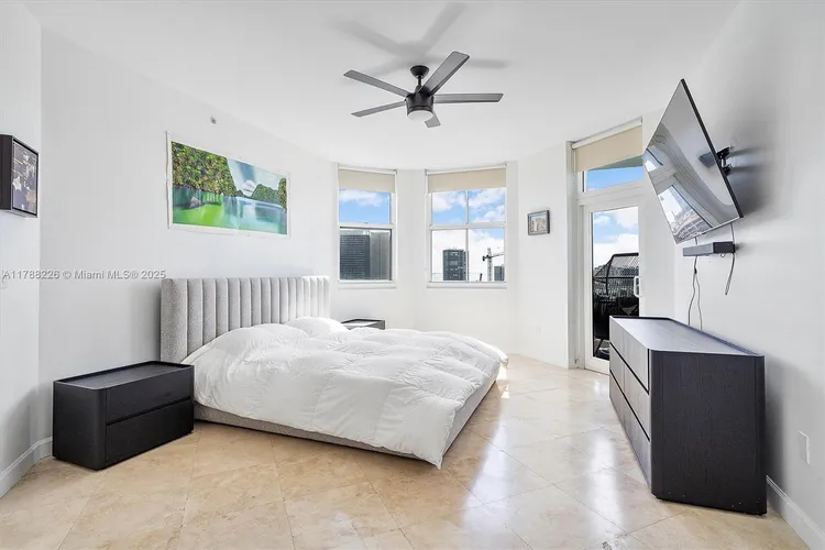 Carroll Walk #11D image #15