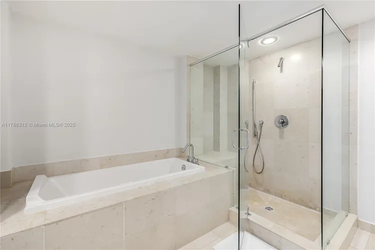 Icon Brickell III (W Miami) #3508 image #22