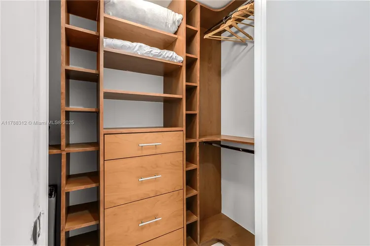 Icon Brickell III (W Miami) #3508 image #25