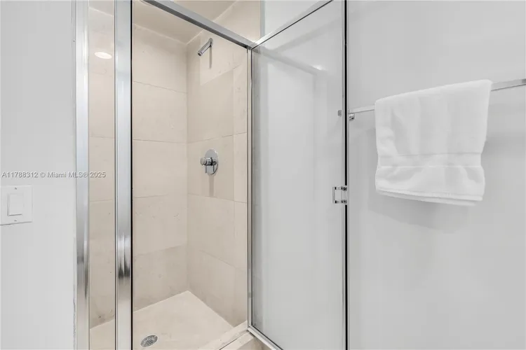 Icon Brickell III (W Miami) #3508 image #29