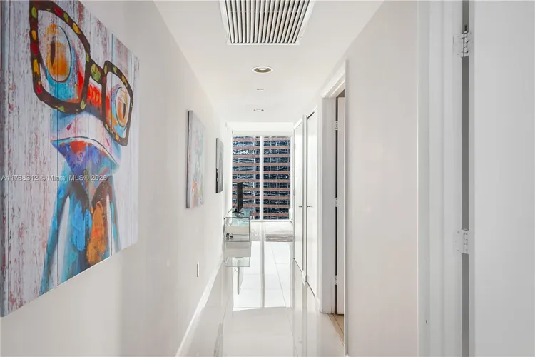 Icon Brickell III (W Miami) #3508 image #31