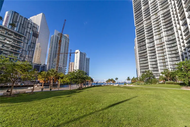 Icon Brickell III (W Miami) #3508 image #64
