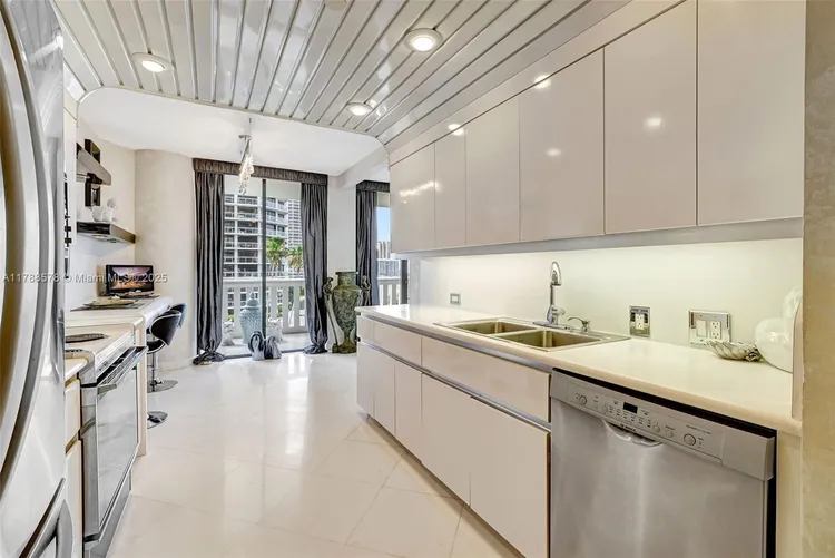 Williams Island 3000 #706 image #22