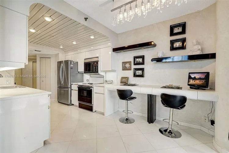 Williams Island 3000 #706 image #25