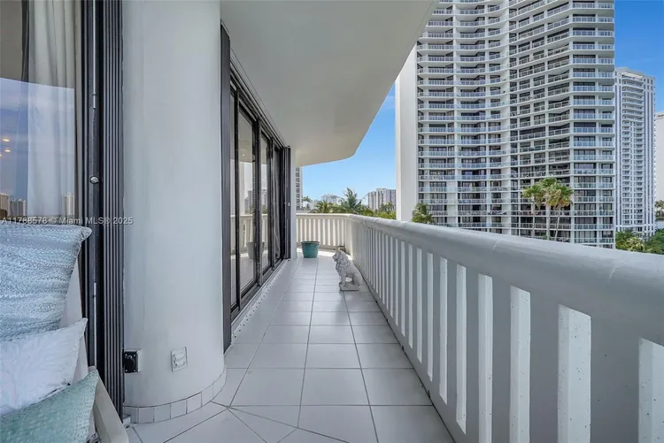 Williams Island 3000 #706 image #43