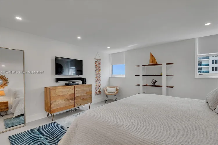 The Riviera Condo #1602 image #13