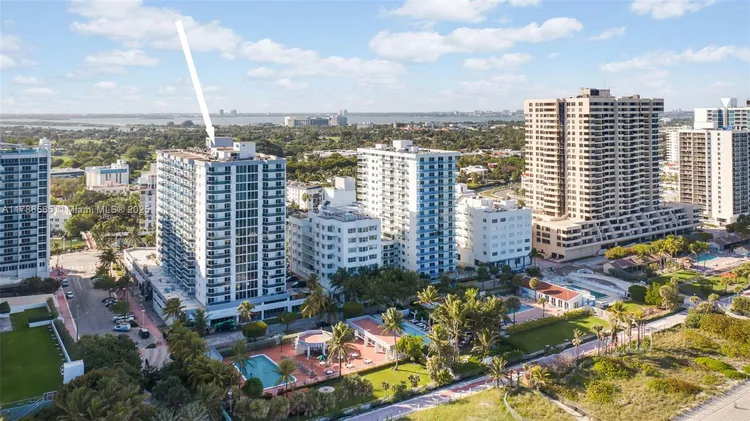 The Riviera Condo #1602 image #20