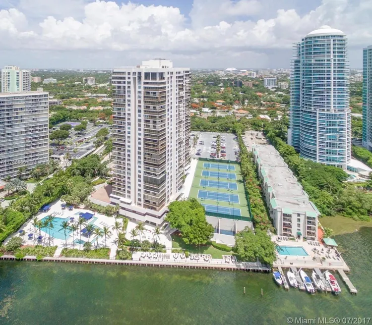 Brickell Bay Club #1717 image #32