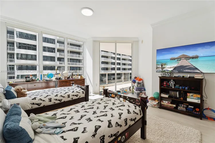 Bellini #904 image #12