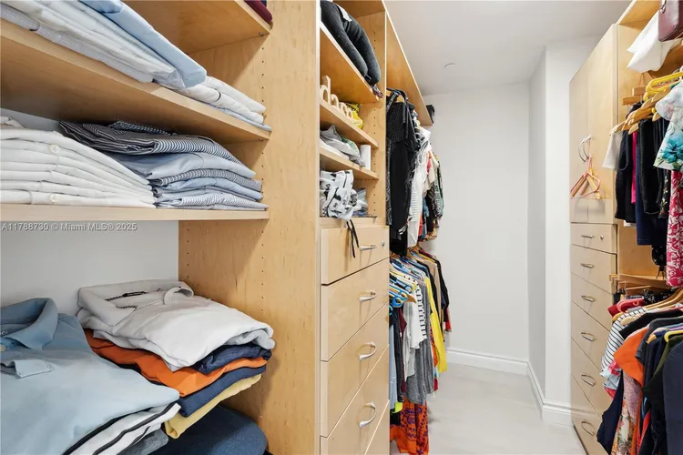 Bellini #904 image #17