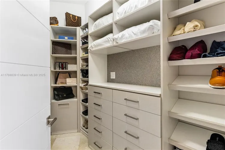 L'Hermitage South Tower #2603 image #22