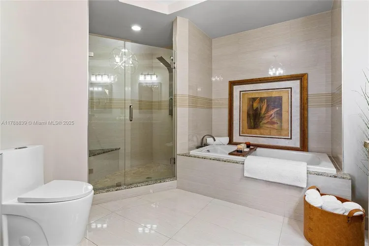 L'Hermitage South Tower #2603 image #24