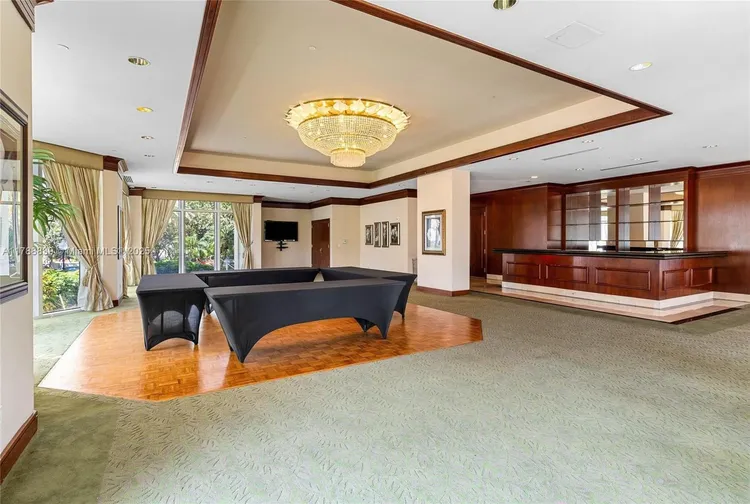 L'Hermitage South Tower #2603 image #40