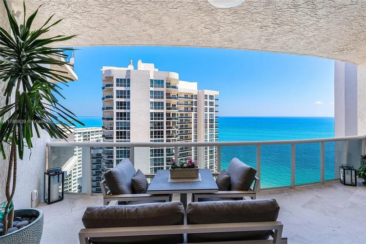 L'Hermitage South Tower #2603 image #50