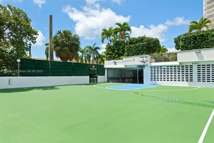 Tower 41 #1407 image #21