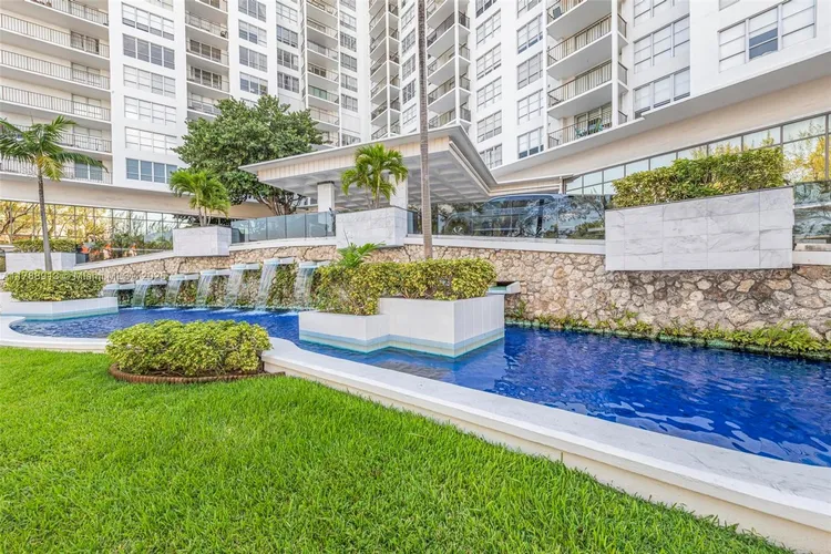 Tower 41 #1407 image #29