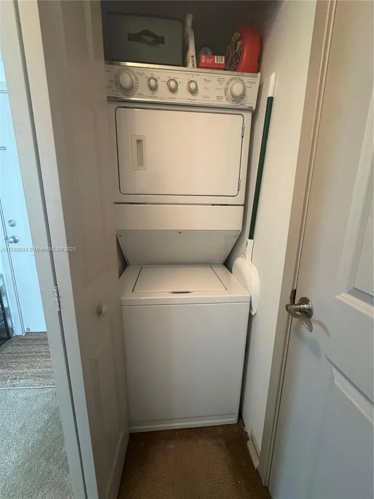 Sail on Brickell #2407 image #9