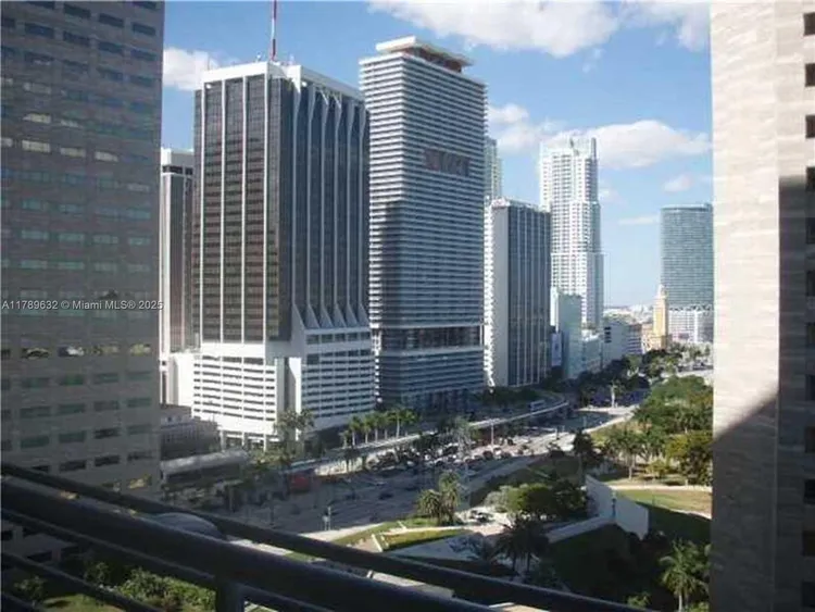 One Miami #1904 image #11