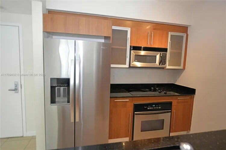 One Miami #1904 image #26