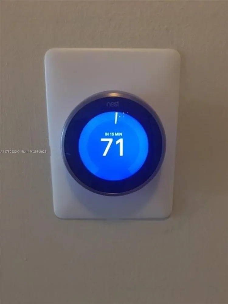 One Miami #1904 image #30