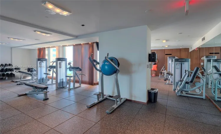 One Miami #1904 image #35