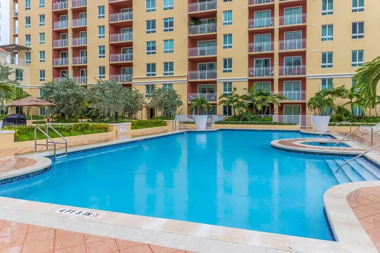 Toscano #611N image #13