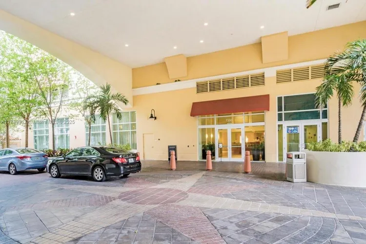 Toscano #611N image #18