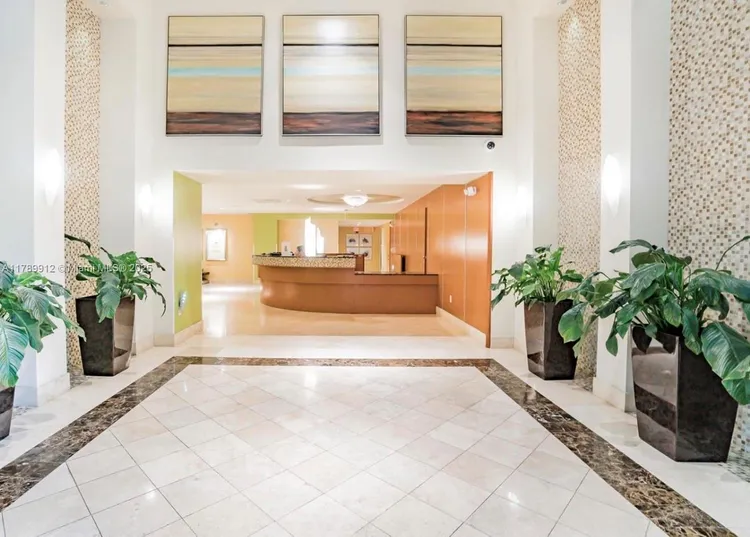 Toscano #611N image #19