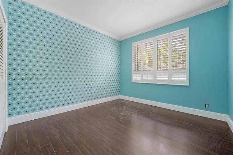 Key Colony III Emerald Bay #138 image #17