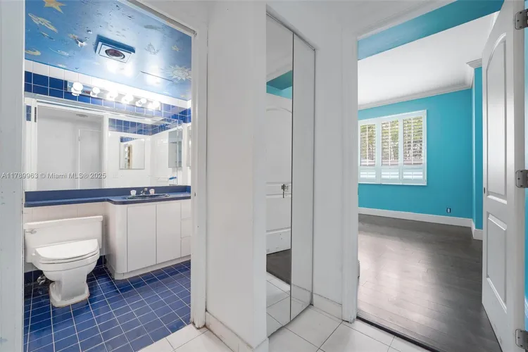 Key Colony III Emerald Bay #138 image #19