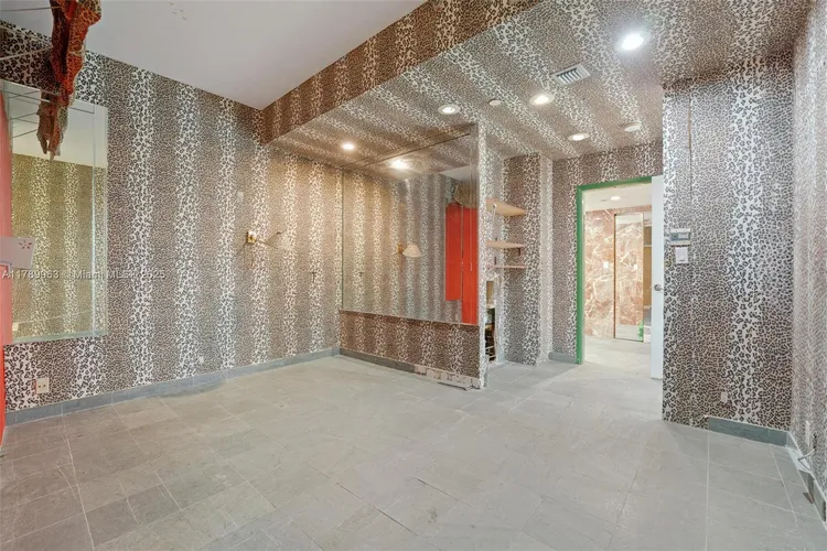 Key Colony III Emerald Bay #138 image #23