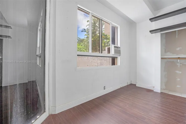 Key Colony III Emerald Bay #138 image #26