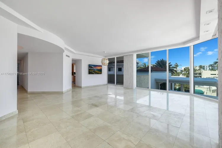 Portofino Tower #405 image #13