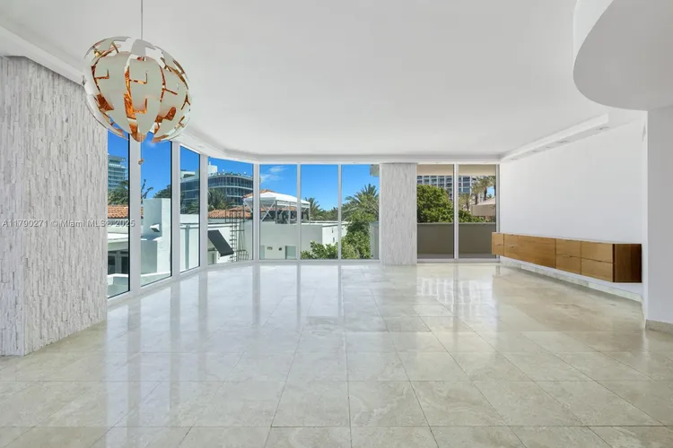 Portofino Tower #405 image #14