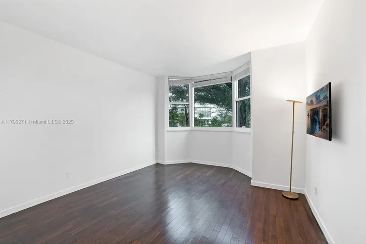 Portofino Tower #405 image #19