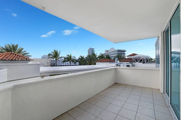 Portofino Tower #405 image #23