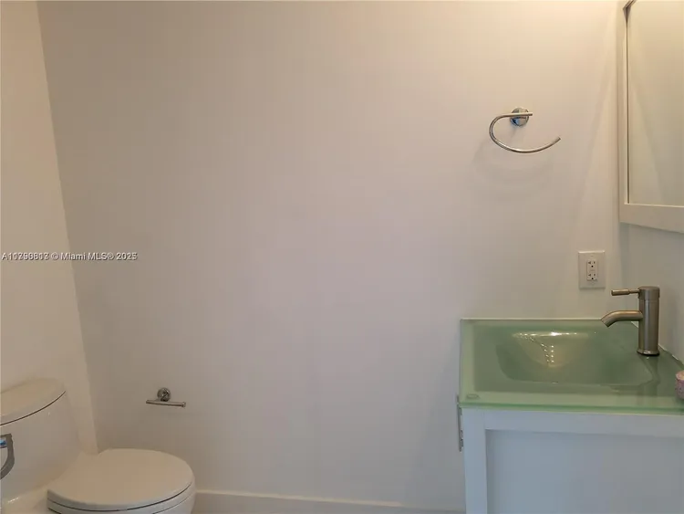 Infinity at Brickell #4218 image #6