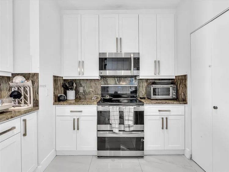 One Tequesta Point #2709 image #10