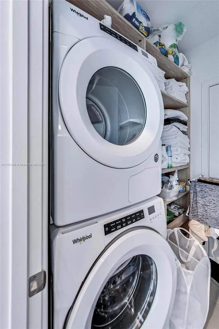 Carillon Condo North Tower #3504 image #44