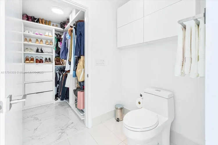 Paraiso Bay #3808 image #25