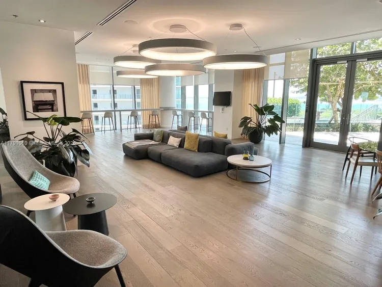 Paraiso Bay #3808 image #35