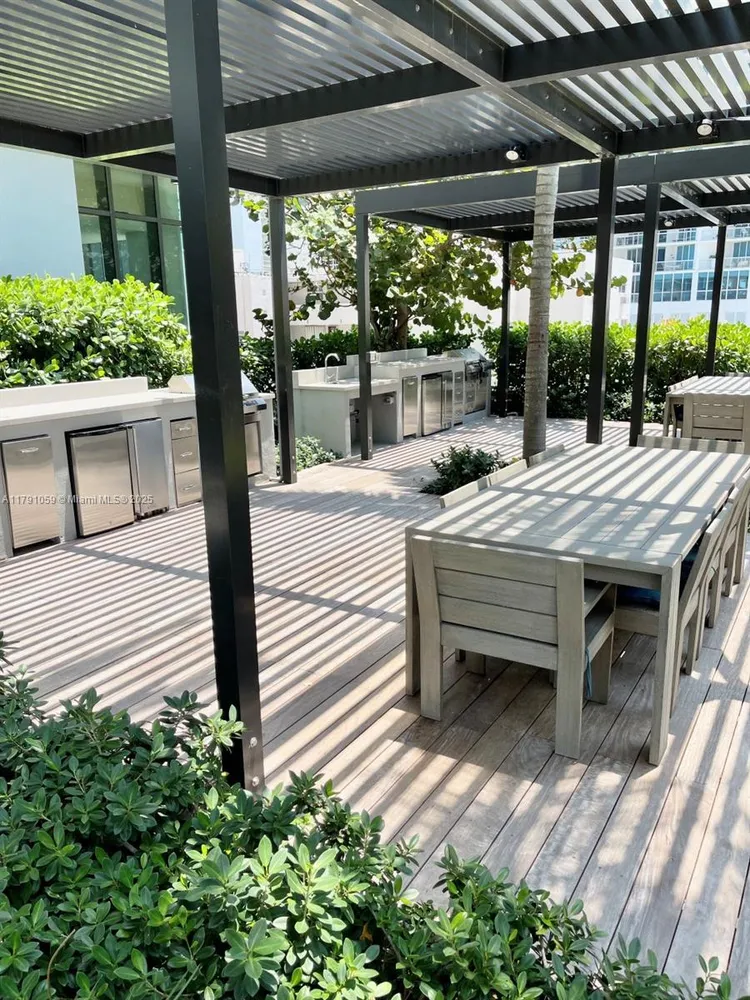 Paraiso Bay #3808 image #41