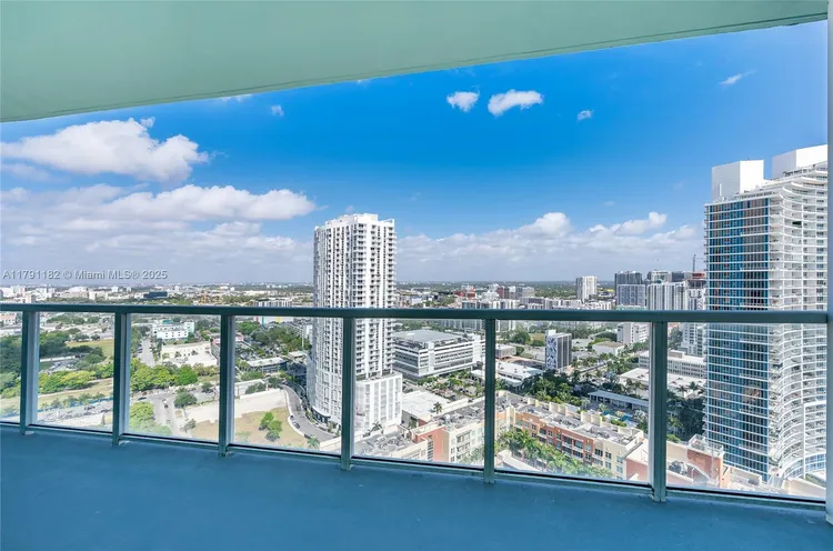 Quantum on the Bay #2816 image #15