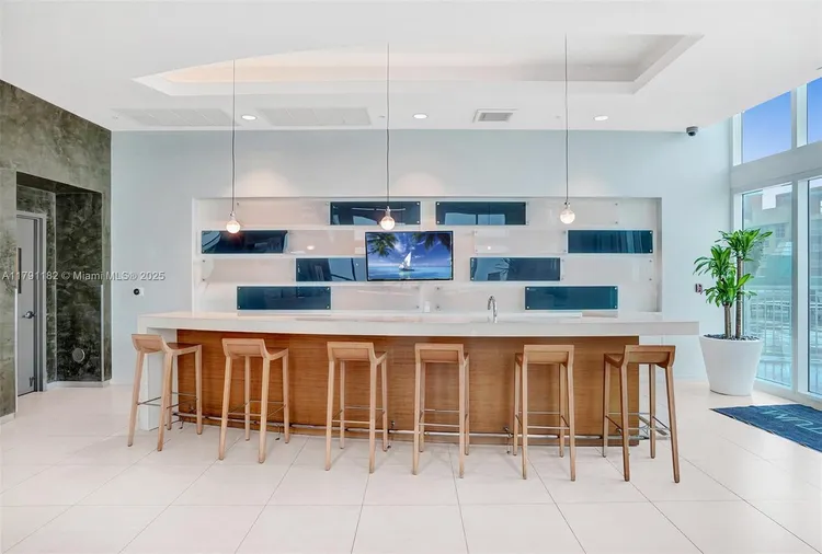 Quantum on the Bay #2816 image #29