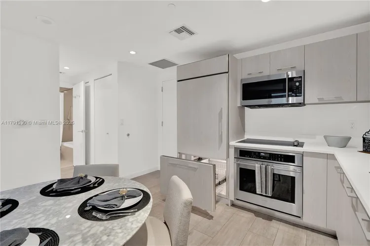 Brickell Heights East Tower #1507 image #14