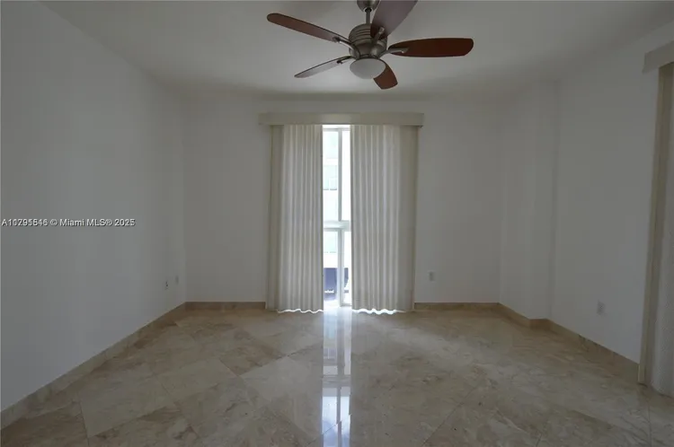 Downtown Dadeland #B314 image #15