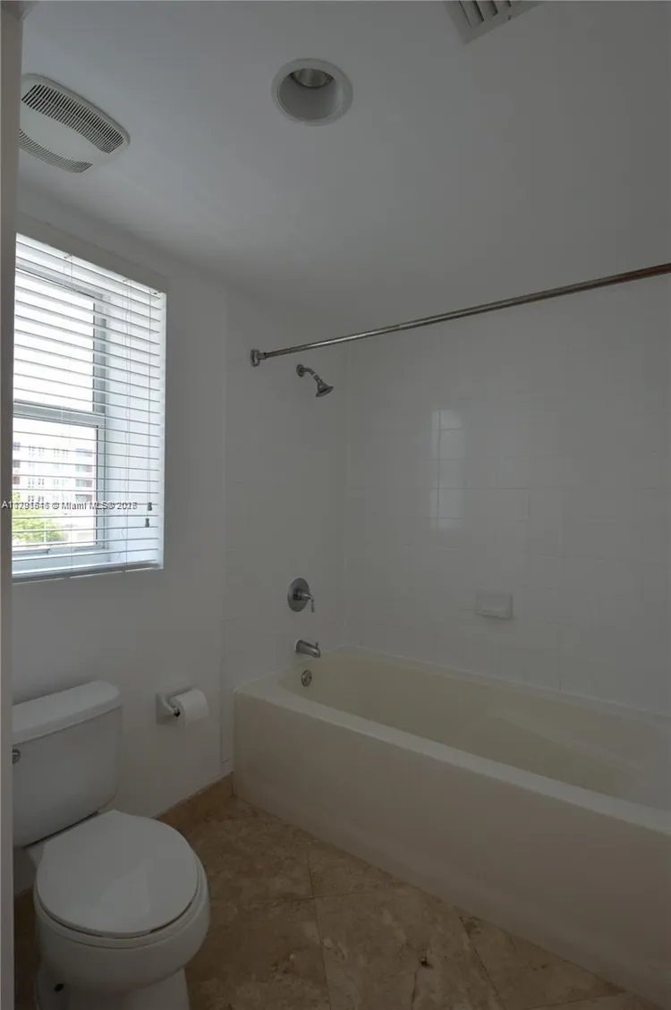 Downtown Dadeland #B314 image #17