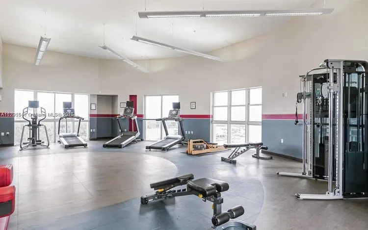 Downtown Dadeland #B314 image #19